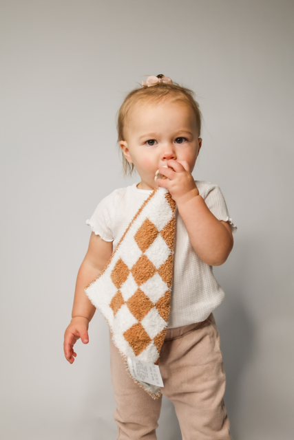 Checker Lovey | Almond