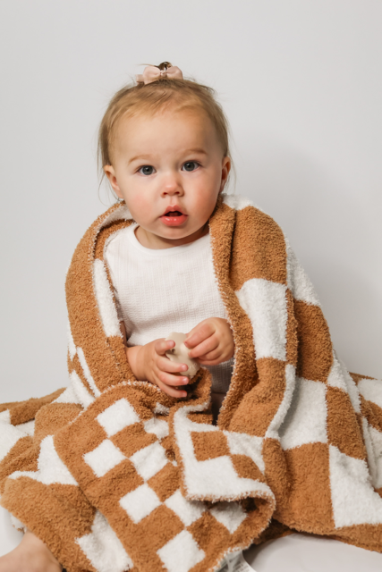 Checkered Plush Blanket | Almond