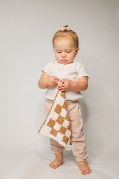 Checker Lovey | Almond