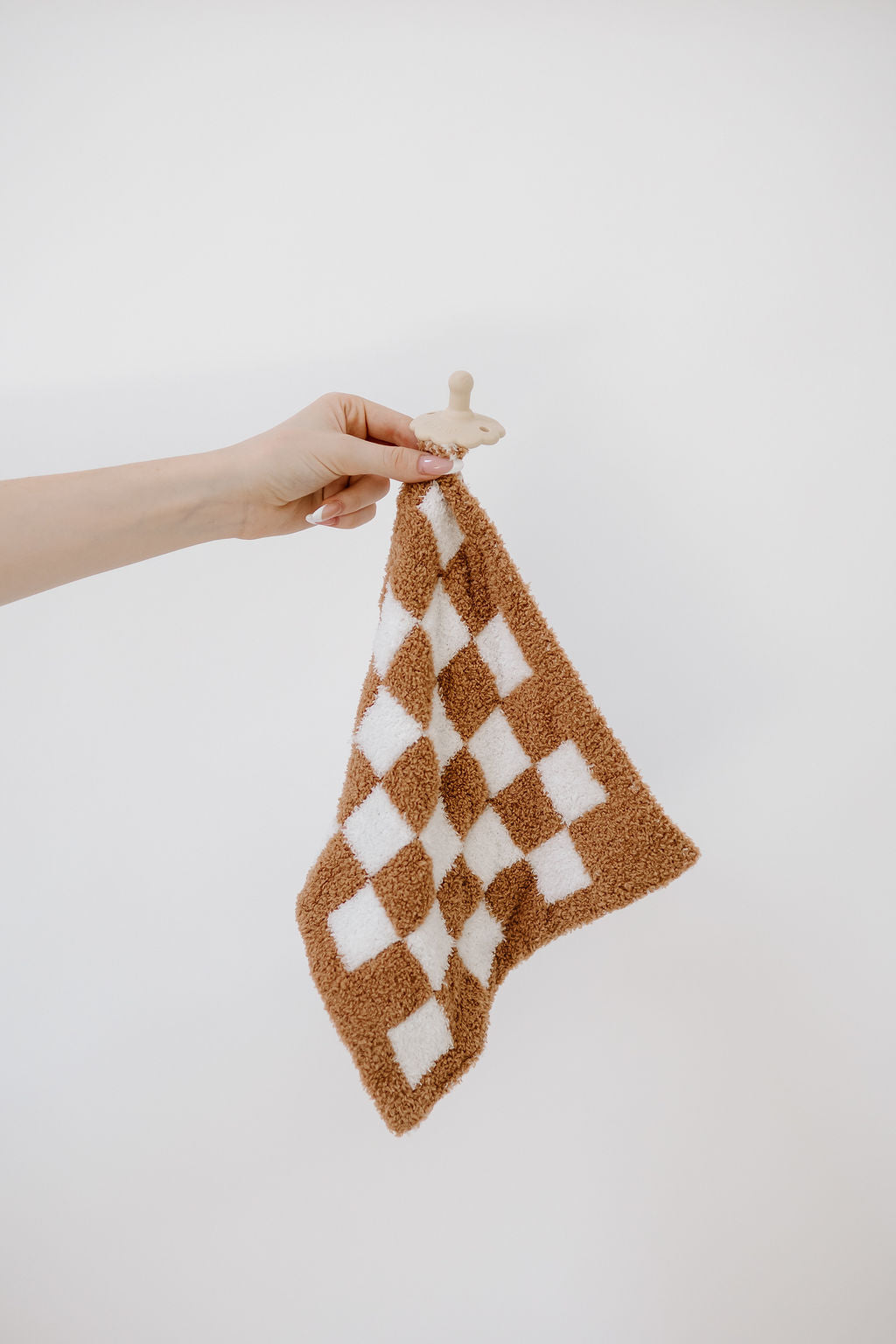 Checker Lovey | Almond